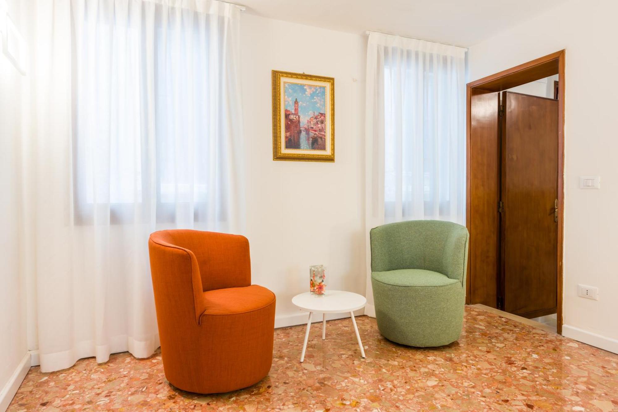 Ca Del Bezzo - Comfort & City View ヴェネツィア エクステリア 写真